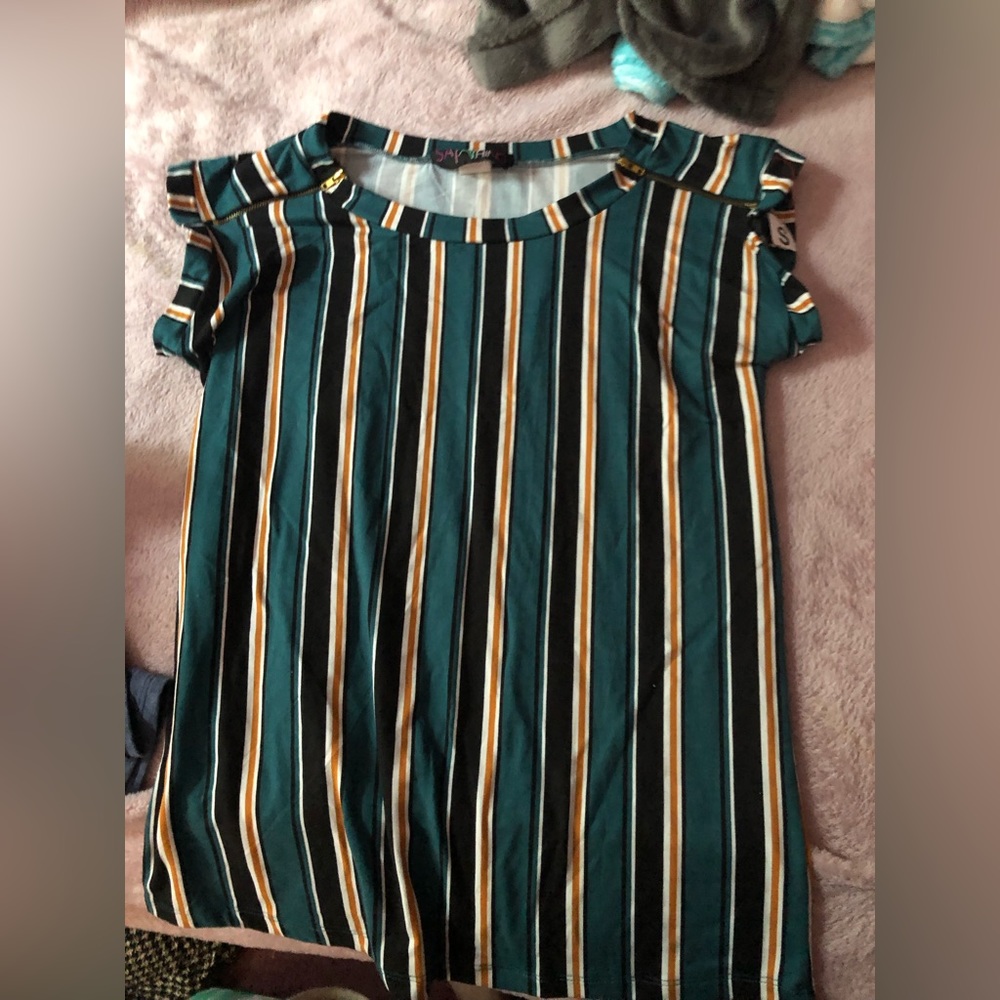 New with tags cool zippered striped tank tjd